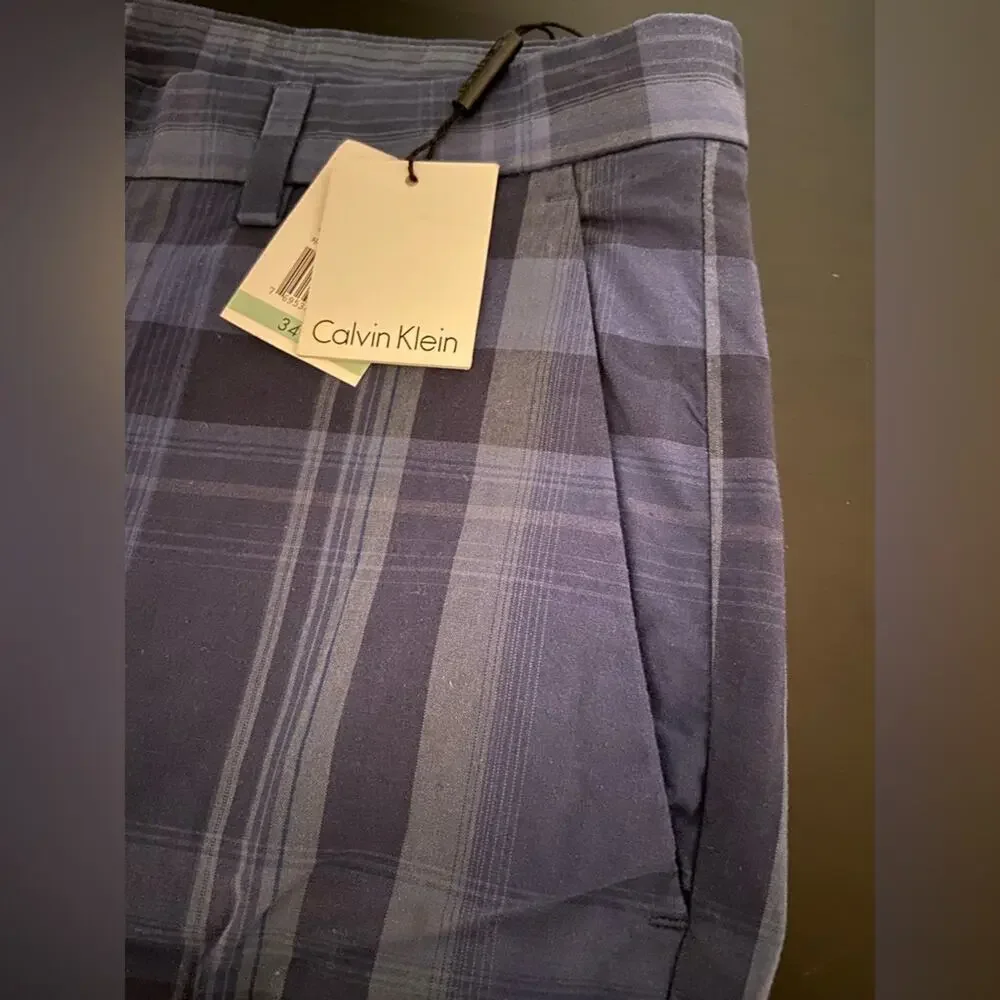 CALVIN KLEIN Blue Plaid Bermuda Shorts Mens sz 34 (NWT)